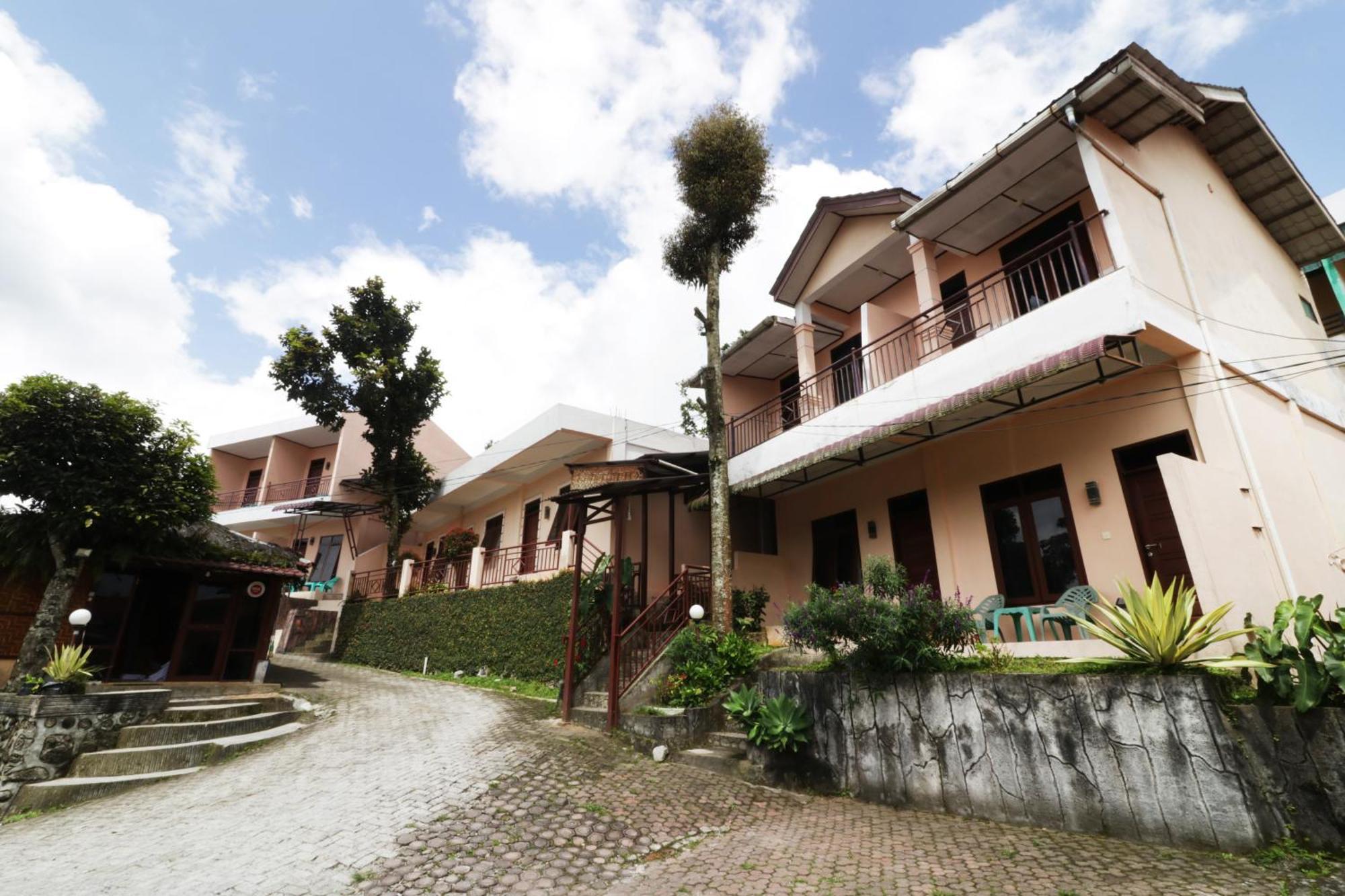 Villa Keluarga Bre Batunanggar 베라스타기 외부 사진